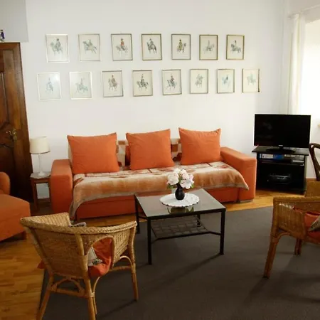 Kapelle - Urlaub Auf Dem Weingut *