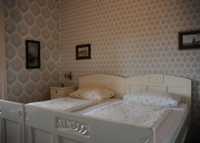 Kapelle - Urlaub Auf Dem Weingut *